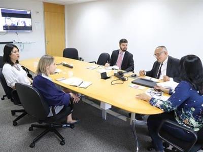 Foto da Notícia: Em Brasília, advogado de MT participa de debate sobre implementação de plano nacional